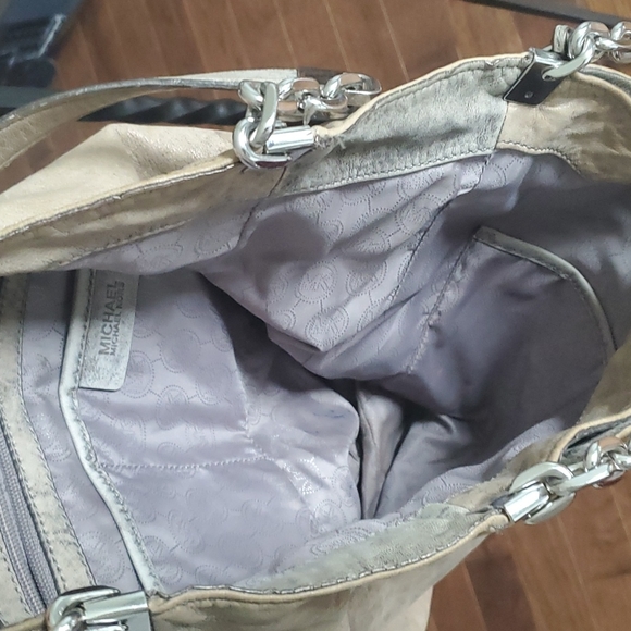 MK hobo shimmery bag - Picture 2 of 8